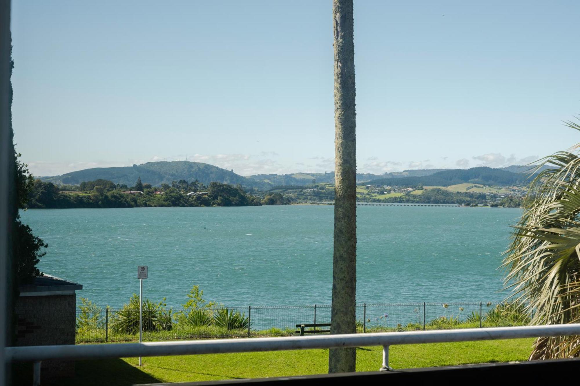موتيل The Tauranga On The Waterfront المظهر الخارجي الصورة